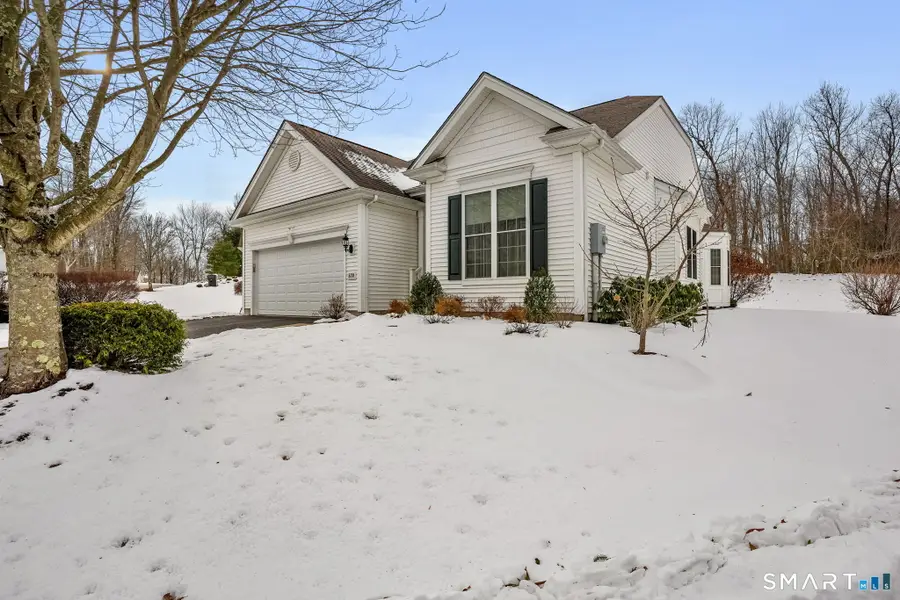 520 Traditions Court North #520, Oxford, CT 06478 - Image #2