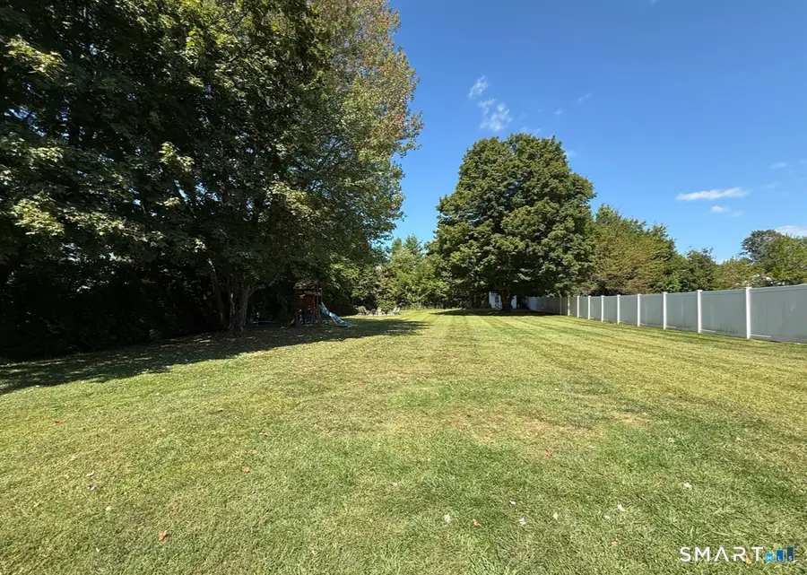 154 Glenwood Terrace, Middletown, CT 06457 - Image #3