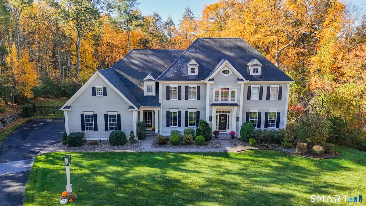 26 Berkshire Crossing, Avon, CT 06001 - Image #1