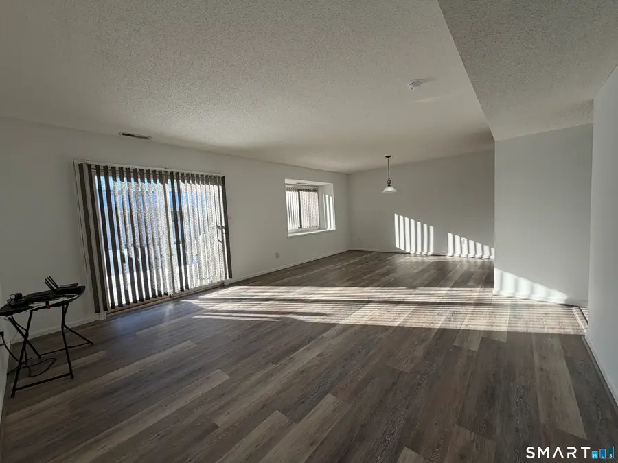 705 Lake Avenue #11, Bristol, CT 06010 - Image #3