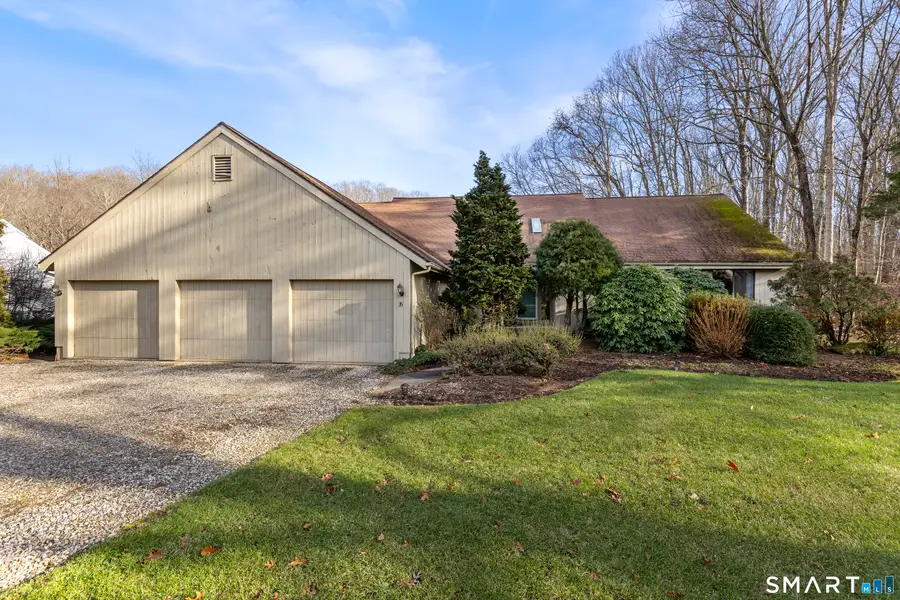 35 Stonehenge Place, Cheshire, CT 06410 - Image #2