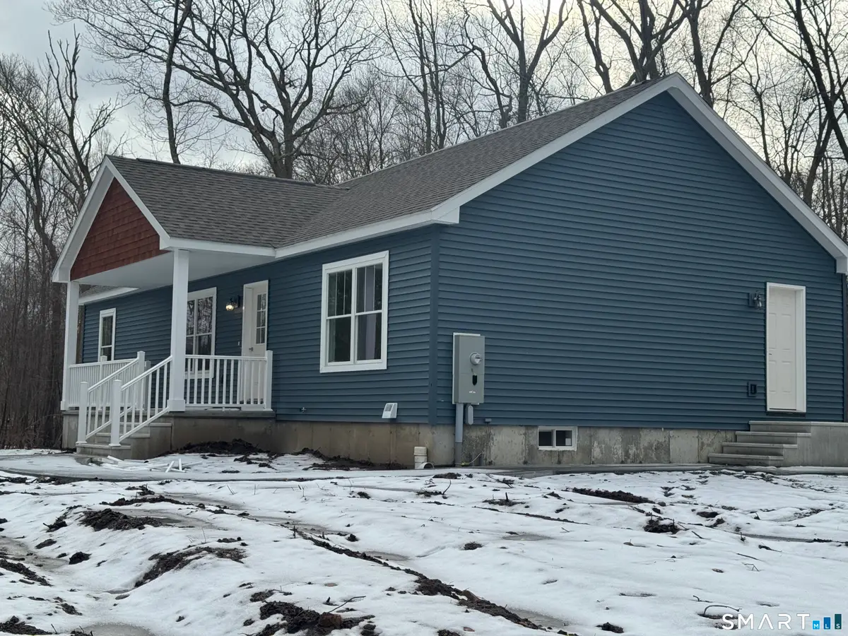 238 Simpson Lane, Montville, CT 06370 - Image #1