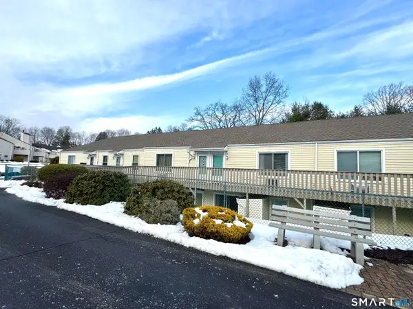 357 East Mitchell Avenue #357, Cheshire, CT 06410