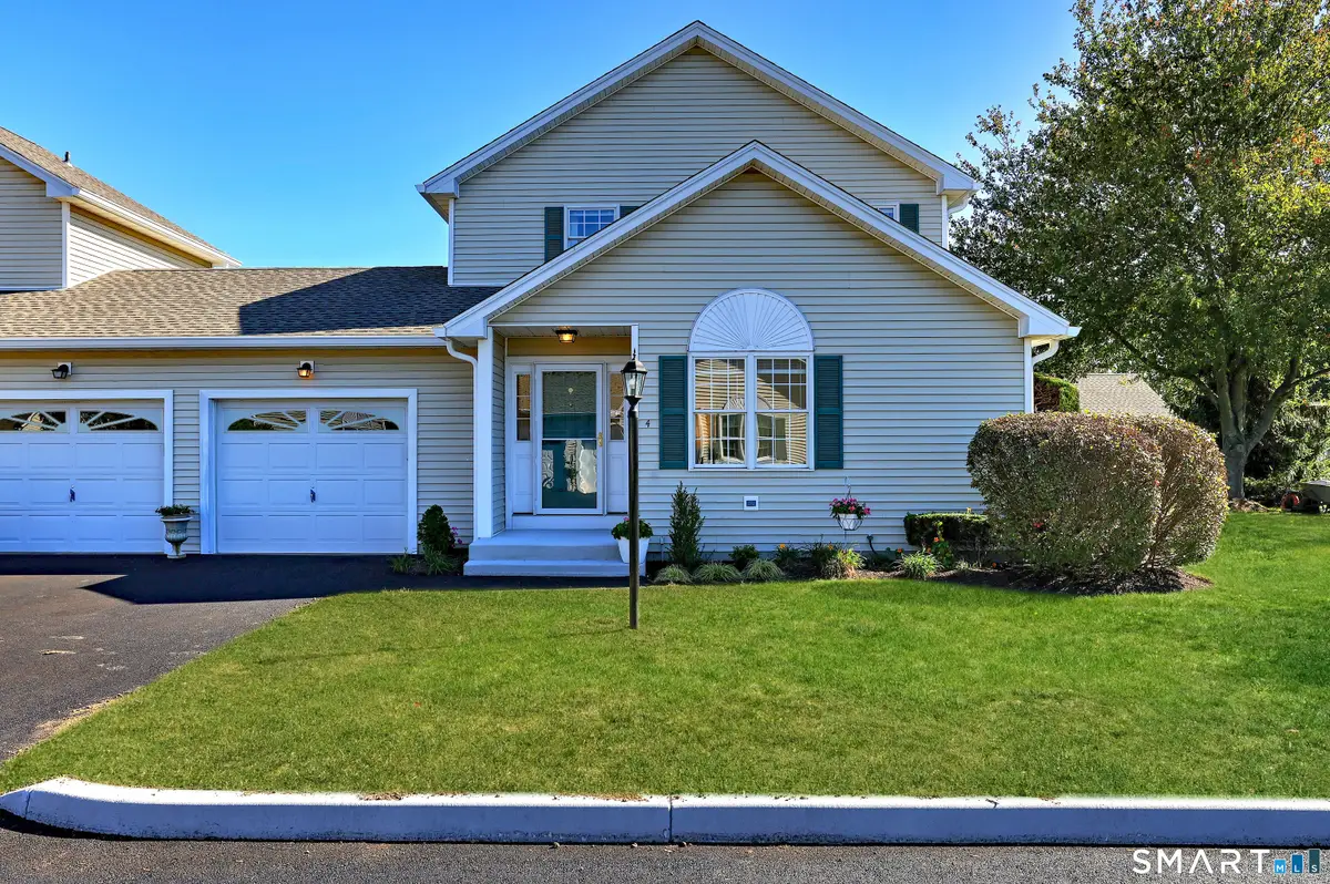 4 Cider Mill Lane, Trumbull, CT 06611 - Image #1