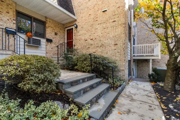 180 Glenbrook Road #APT 35, Stamford, CT 06902