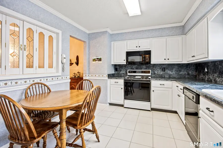 66 Old Towne Road #66, Cheshire, CT 06410 - Image #3