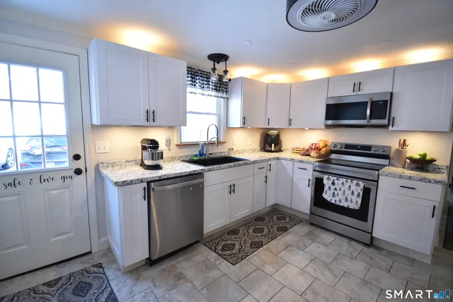 88 Barlow Street, Bristol, CT 06010 - Image #2