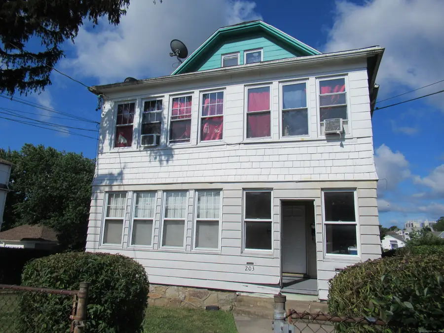 203 Wayne Street, Bridgeport, CT 06606 - Image #2