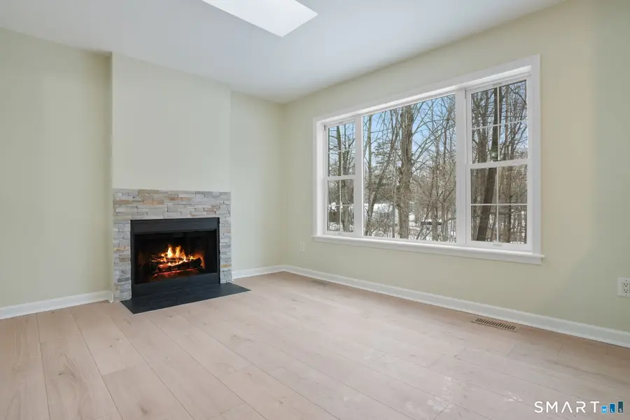 26 Edgewood Road, Oxford, CT 06478 - Image #3