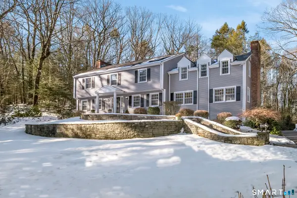 25 Lord Davis Lane, Avon, CT 06001