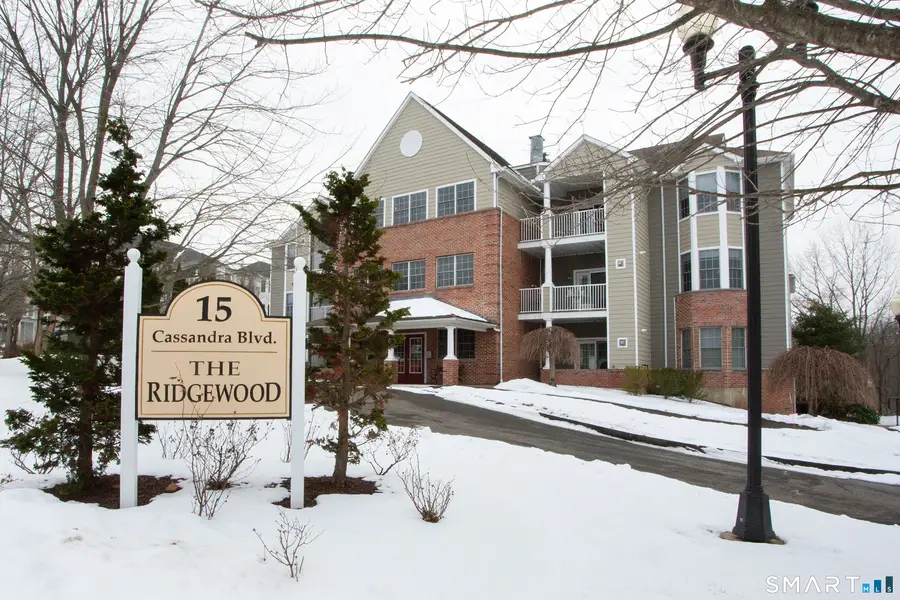 15 Cassandra Boulevard #APT 204, West Hartford, CT 06107 - Image #2