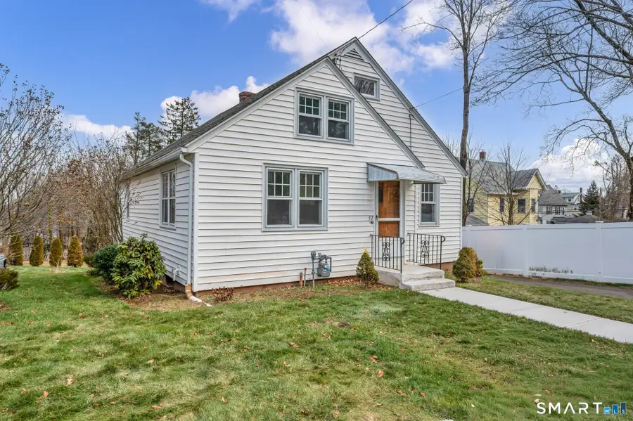 32 Silver Street, Meriden, CT 06450 - Image #2