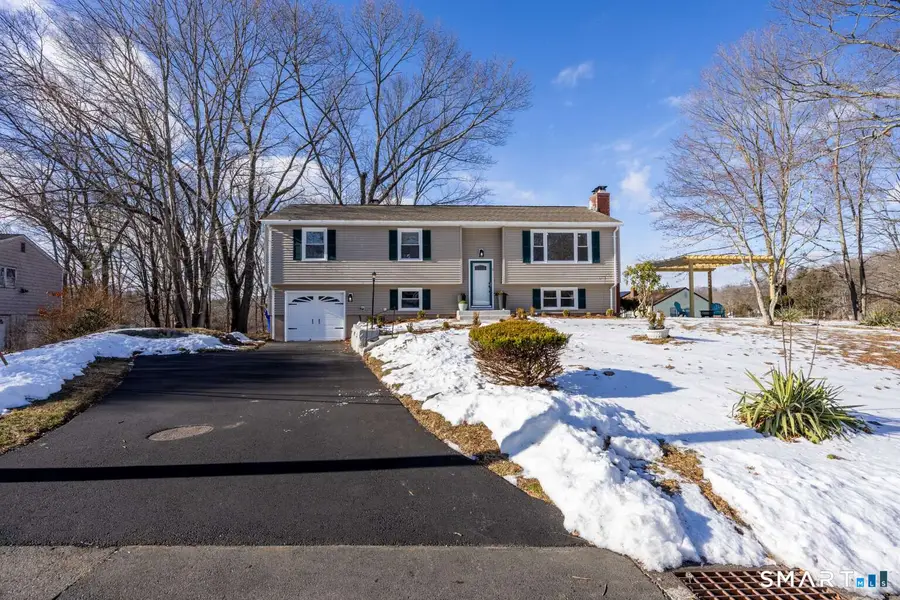 5 Briarwood Lane, Branford, CT 06405 - Image #2
