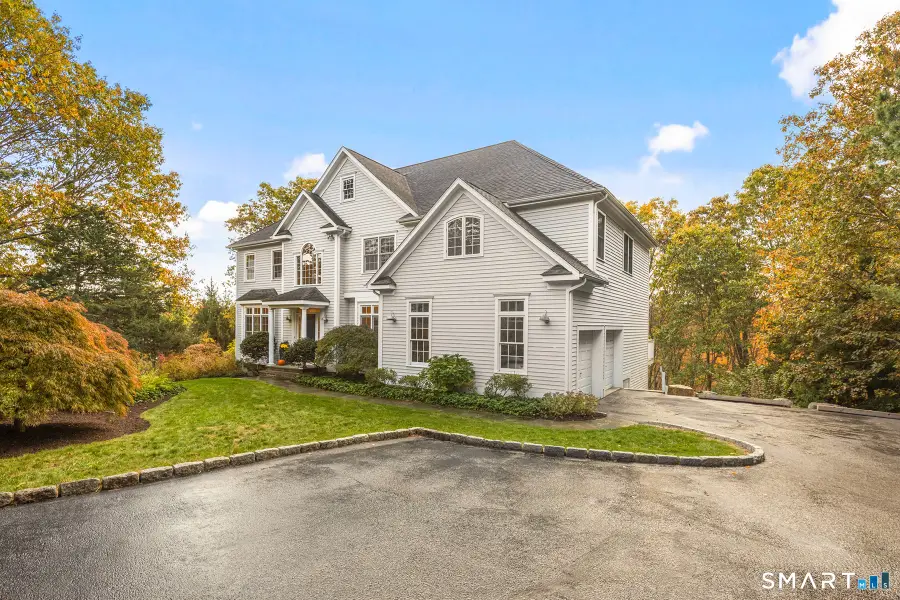 381 Chestnut Hill Road, Norwalk, CT 06851 - #2