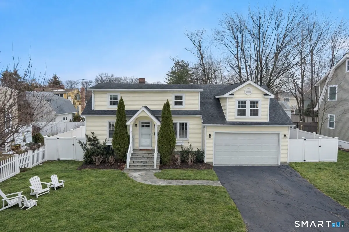 121 Alden Street, Fairfield, CT 06824 - Image #1