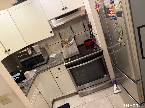 34 Patriot Drive #APT A6, Danbury, CT 06810