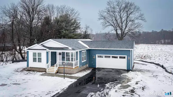 67 Middle Road, Enfield, CT 06082