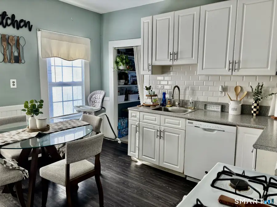 82 Maple Street, Manchester, CT 06040 - Image #2