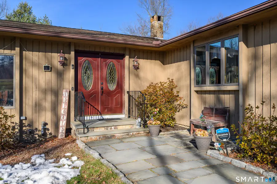 18 Jewel Lane, New Fairfield, CT 06812 - Image #3