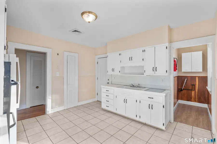 51 Marion Street, Bridgeport, CT 06606 - Image #3