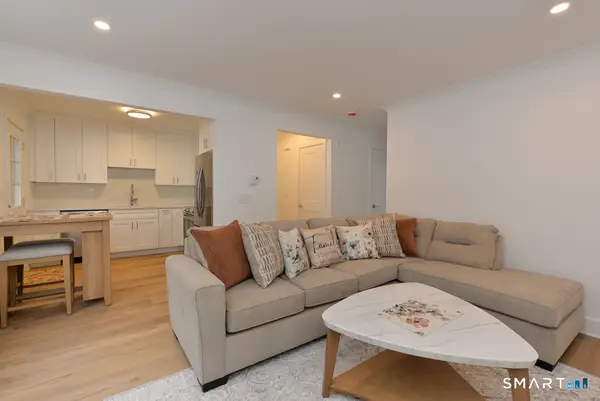 63 Glen Ridge Court #63, New Milford, CT 06776