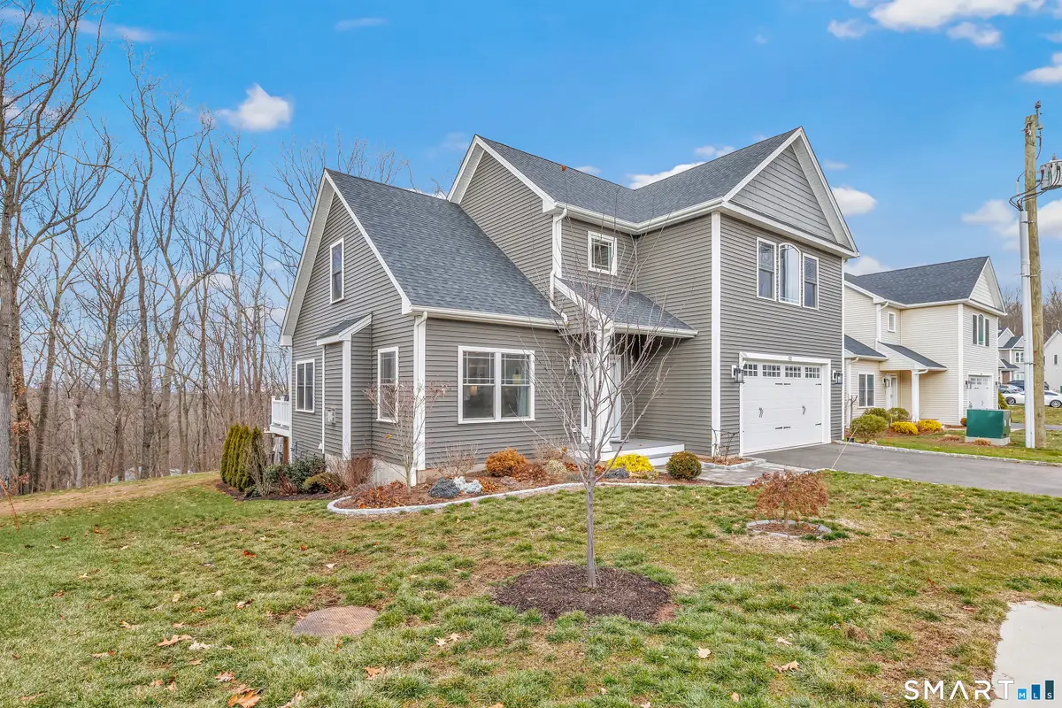 52 Bleeker Circle #52, North Haven, CT 06473 - Image #1