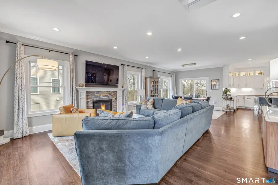 52 Bleeker Circle #52, North Haven, CT 06473 - Image #3