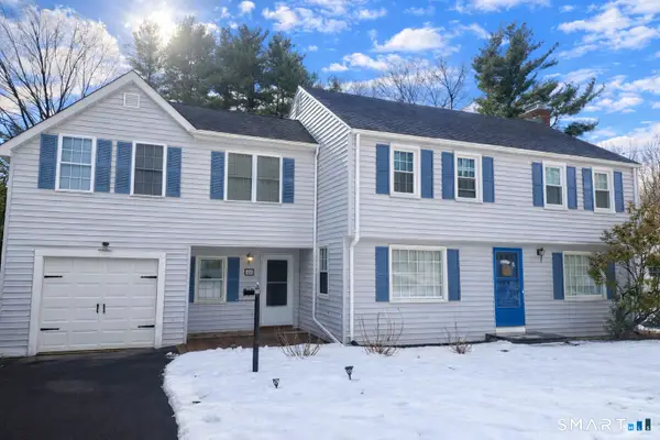 86 Hartwell Road, West Hartford, CT 06117