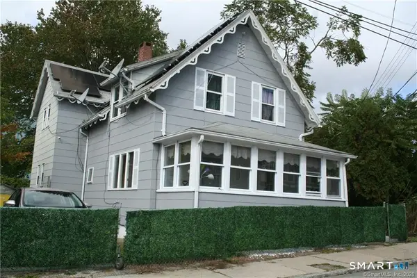 31 Grand Street, New London, CT 06320