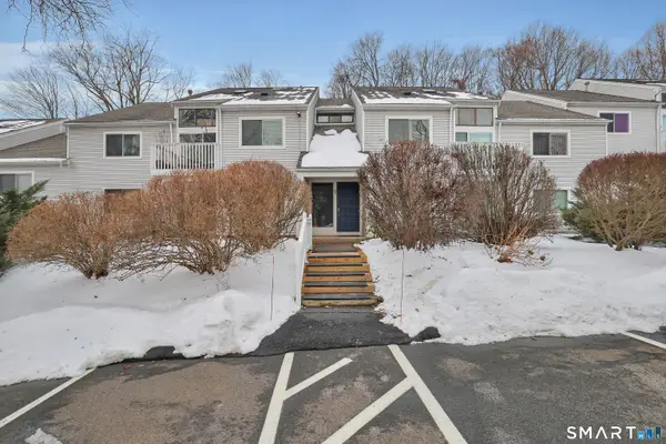 7 Brookwood Drive #APT F, Rocky Hill, CT 06067