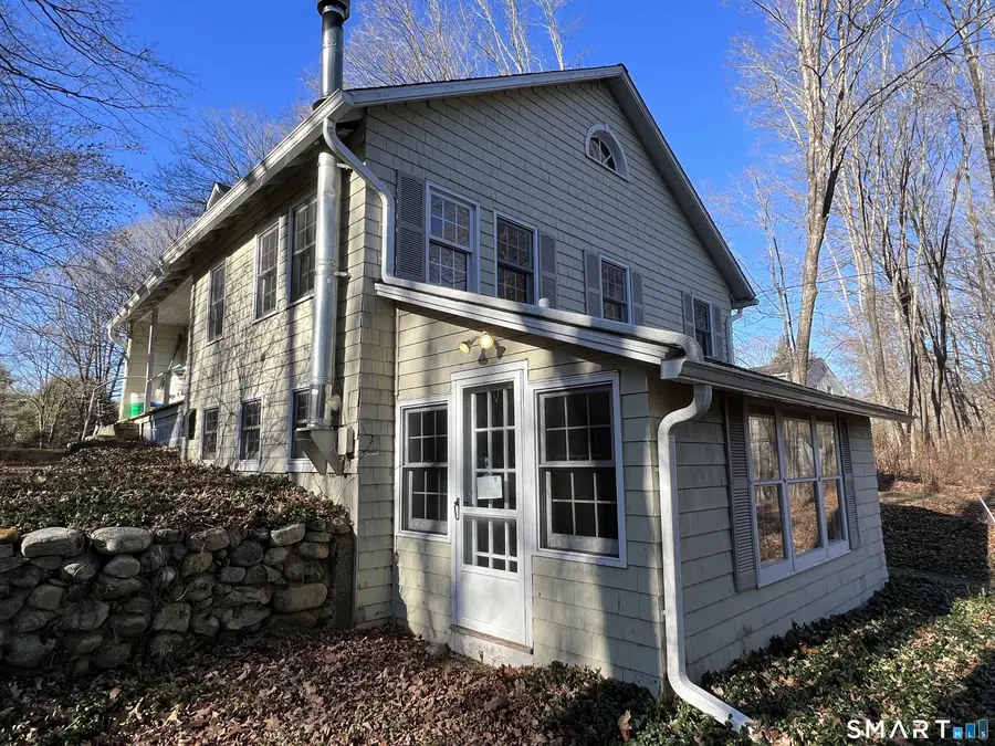 290 Newtown Turnpike, Weston, CT 06883 - Image #2