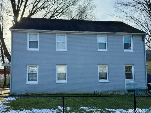 70 Manila Place, Bridgeport, CT 06610