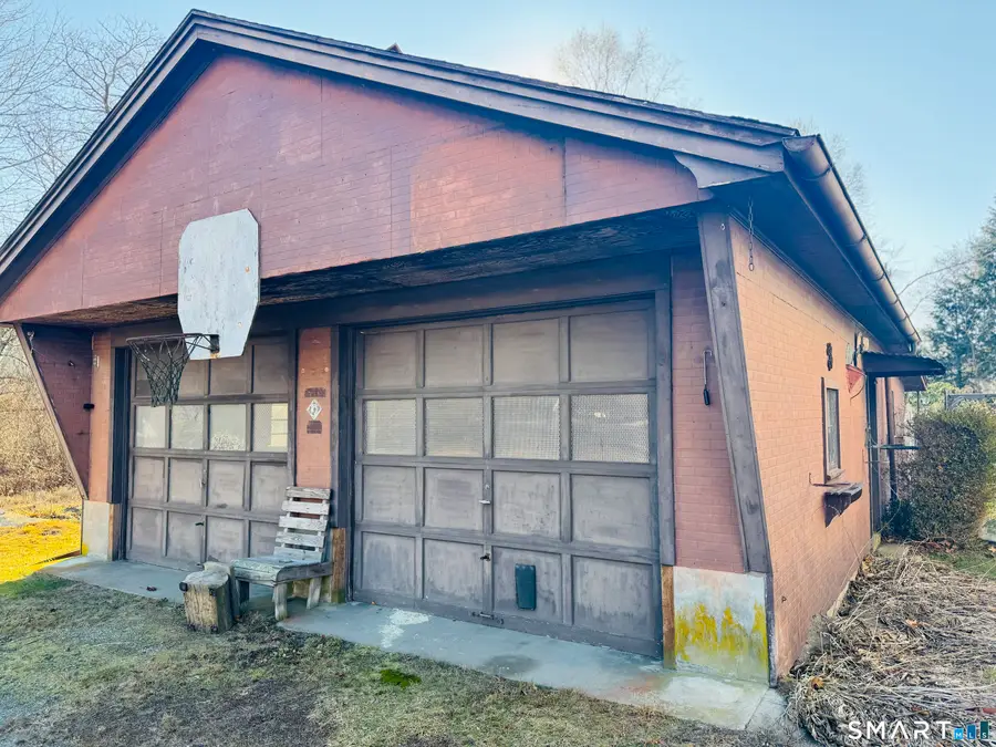 6 Ward Lane, Moosup, CT 06354 - Image #2