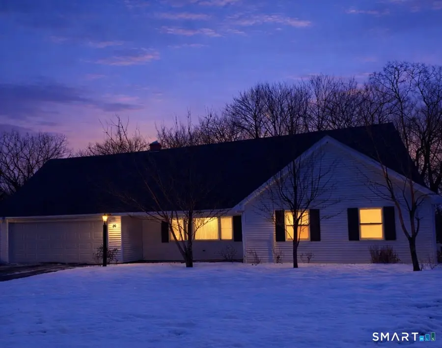 16 Chestnut Lane, West Hartford, CT 06110 - Image #3