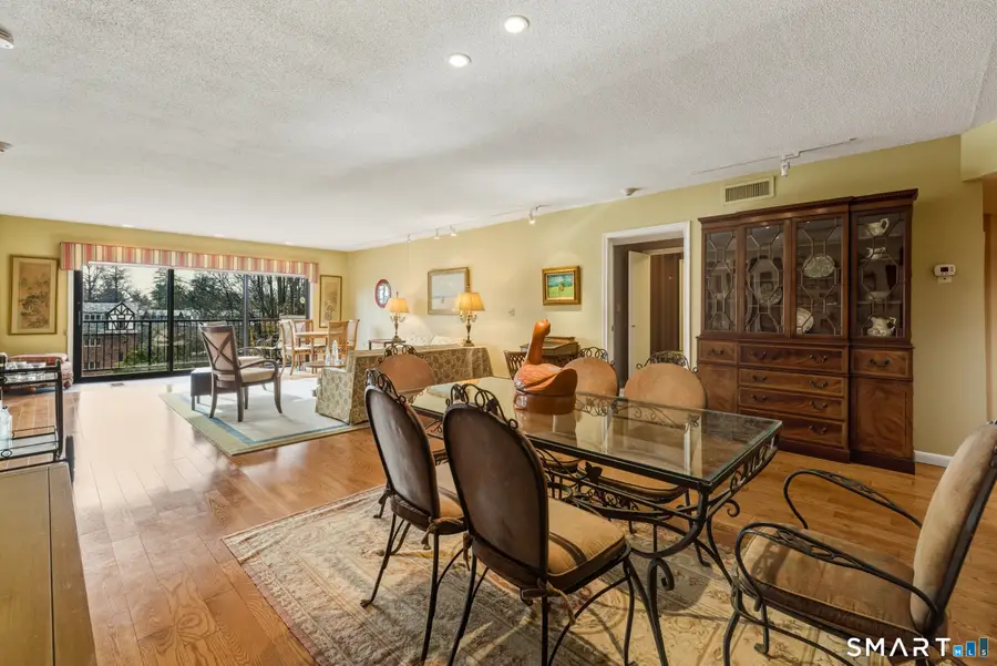 791 Prospect Avenue #17, West Hartford, CT 06105 - Image #2