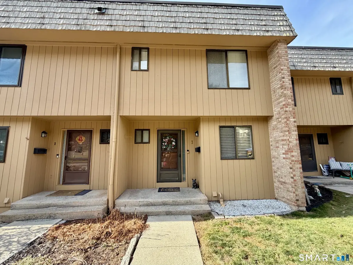 3 Hawthorn Court #3, Cromwell, CT 06416 - Image #1
