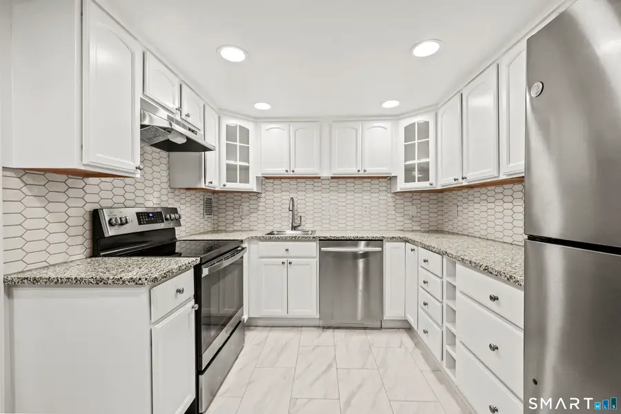 143 Hoyt Street #APT 5K, Stamford, CT 06905 - Image #2