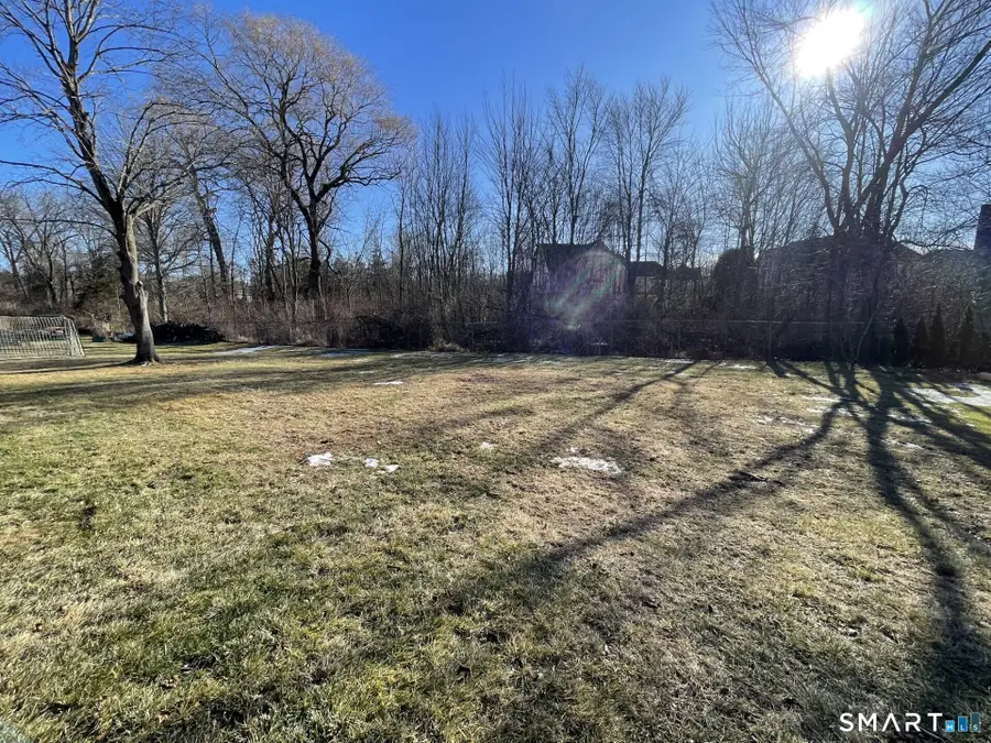 186 Hang Dog Lane, Wethersfield, CT 06109 - Image #3