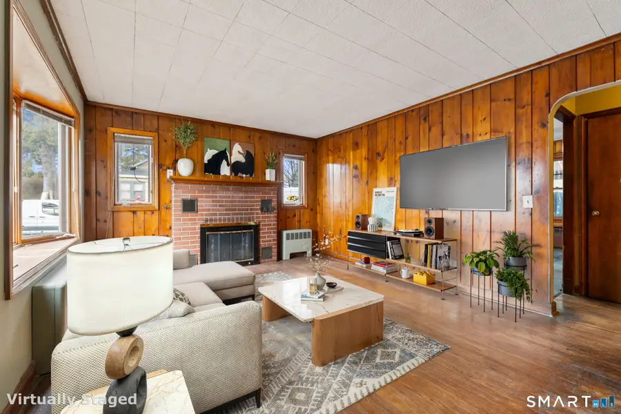 110 Wilkins Avenue, Bridgeport, CT 06606 - Image #2