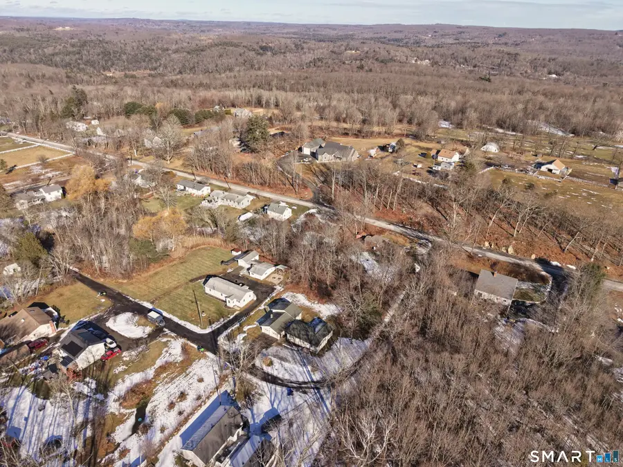 21 Hill Top Lane, Northfield, CT 06778 - Image #2