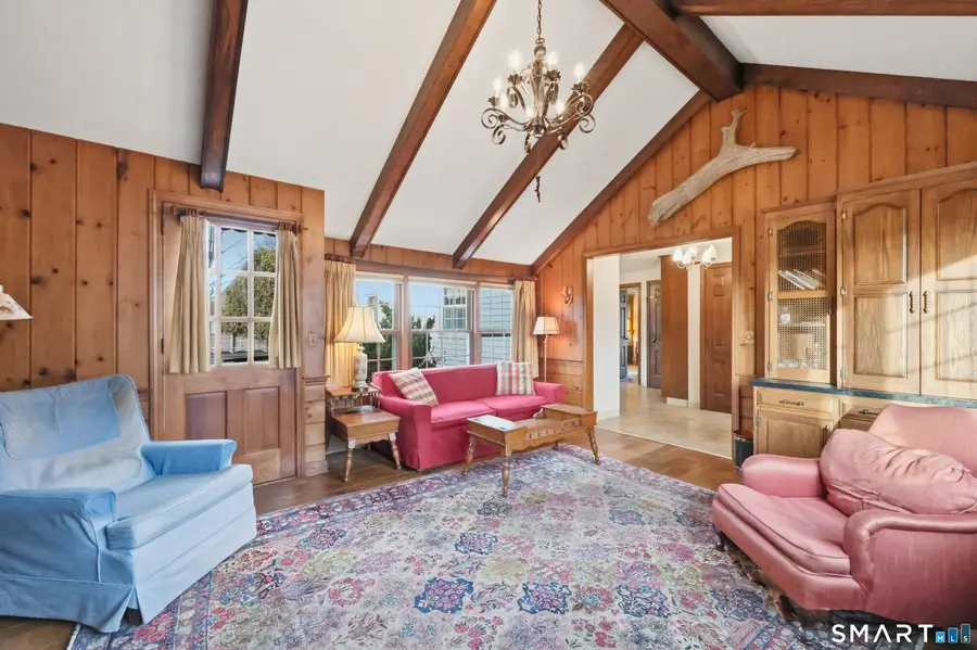 2 Farm Hill Road, West Hartford, CT 06107 - Image #3