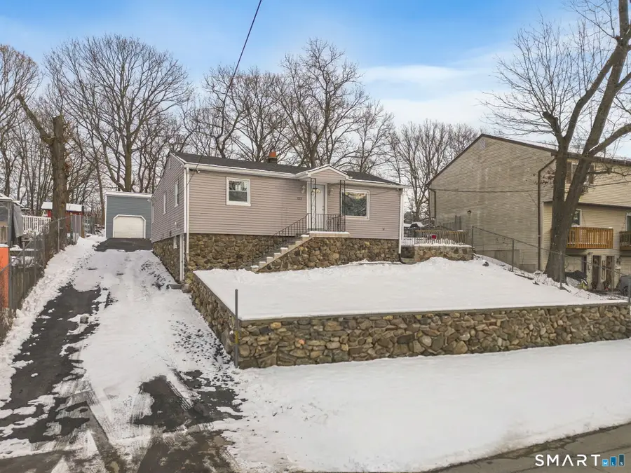 123 Birch Street, Waterbury, CT 06704 - Image #2