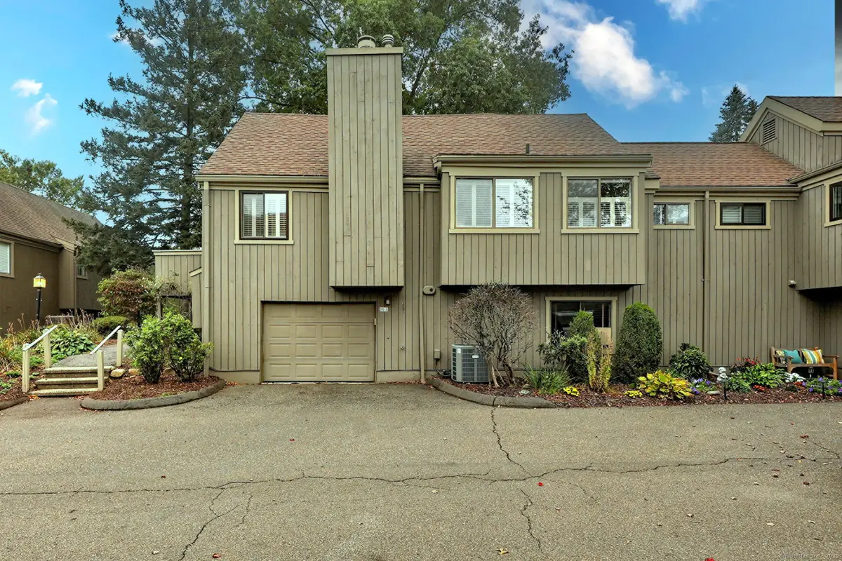 195 Bayfield Lane #A, Stratford, CT 06614 - Image #1