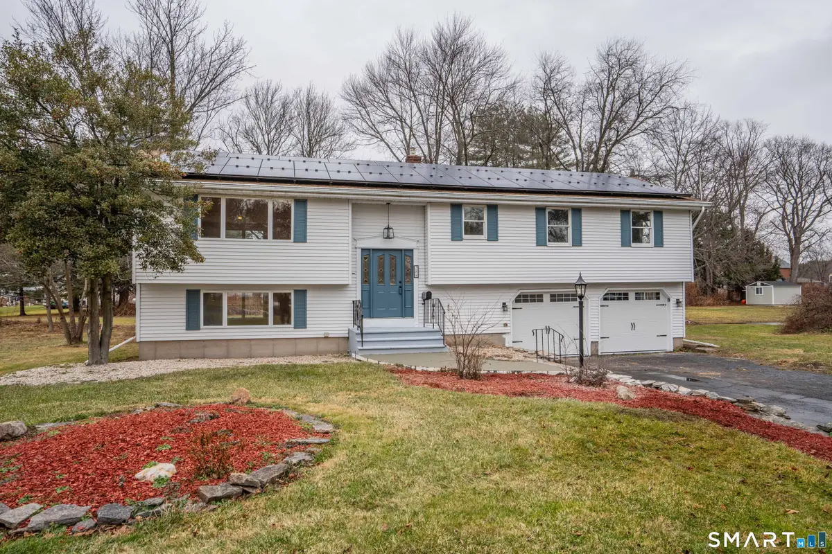 28 Maude Circle, Windsor, CT 06095 - Image #1