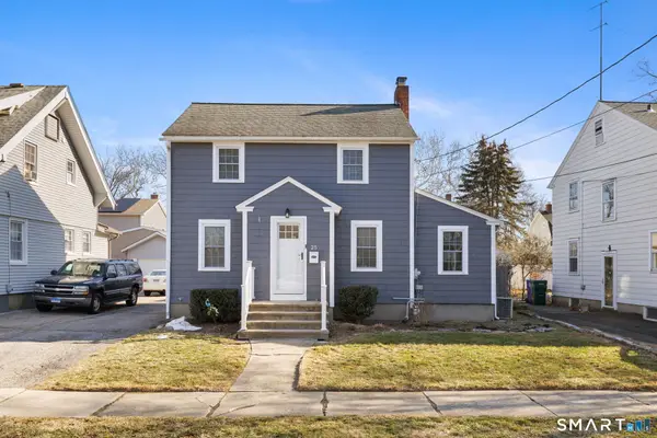 25 Lindsley Place, Stratford, CT 06615