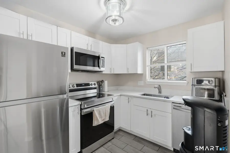 117 Hamden Avenue #APT I, Waterbury, CT 06704 - Image #2