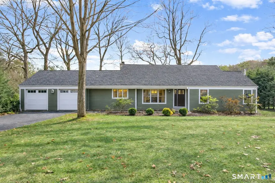 7 Hemlock Trail, Trumbull, CT 06611 - #2