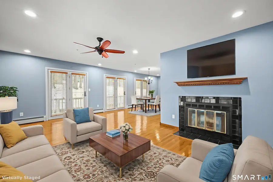 31 Oxford Court, Simsbury, CT 06070 - Image #3