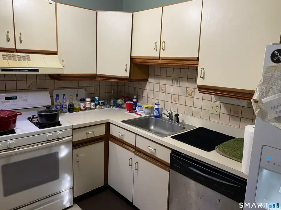 204 New Haven Avenue #8H, Derby, CT 06418 - Image #3