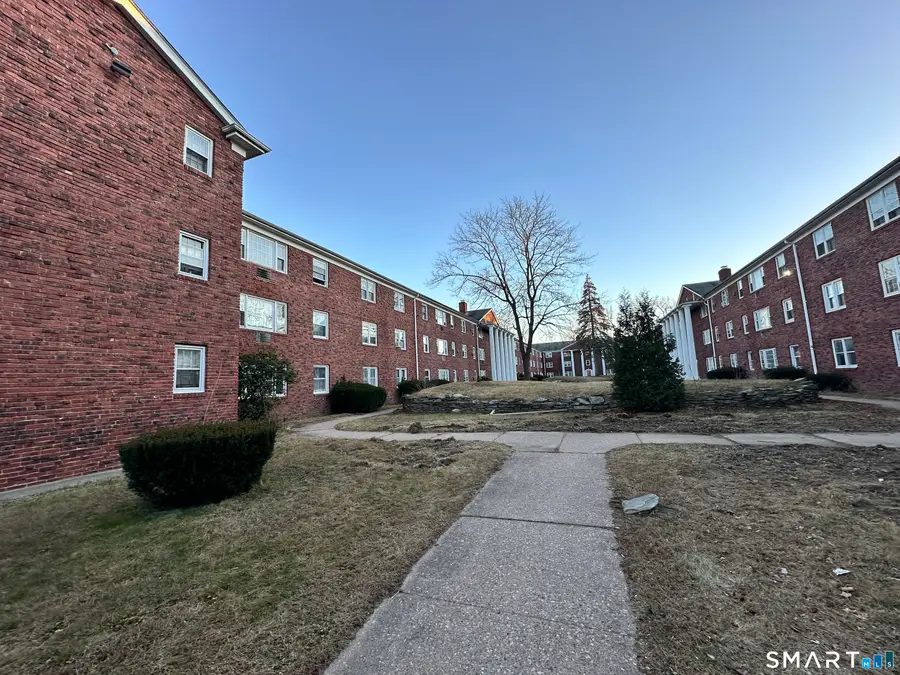 509 Burnside Avenue #APT C14, East Hartford, CT 06108 - Image #3